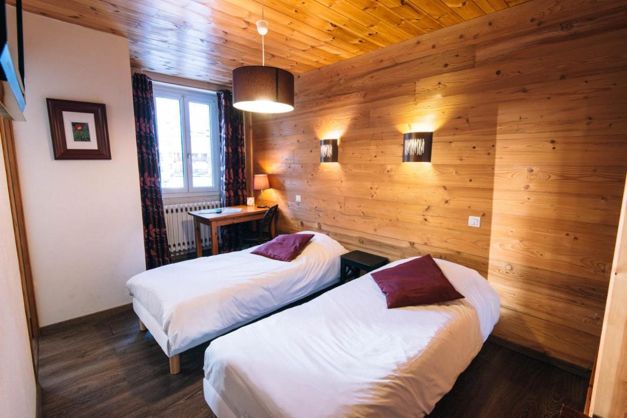 Chalet De Lanza Abries Luaran gambar