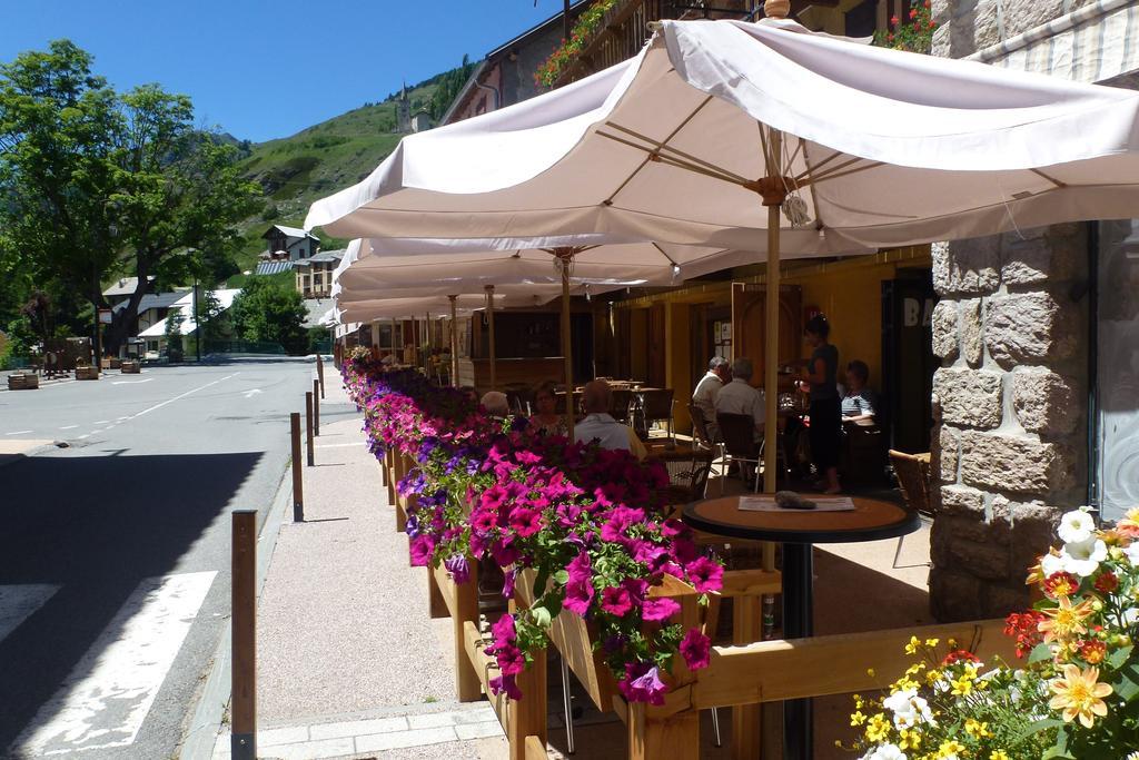 Chalet De Lanza Abries Luaran gambar