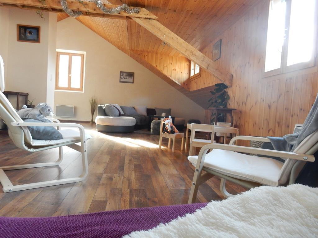 Chalet De Lanza Abries Luaran gambar